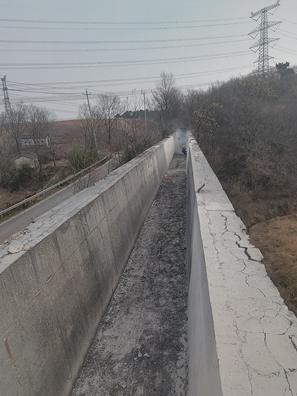 小北山處理前.jpg
